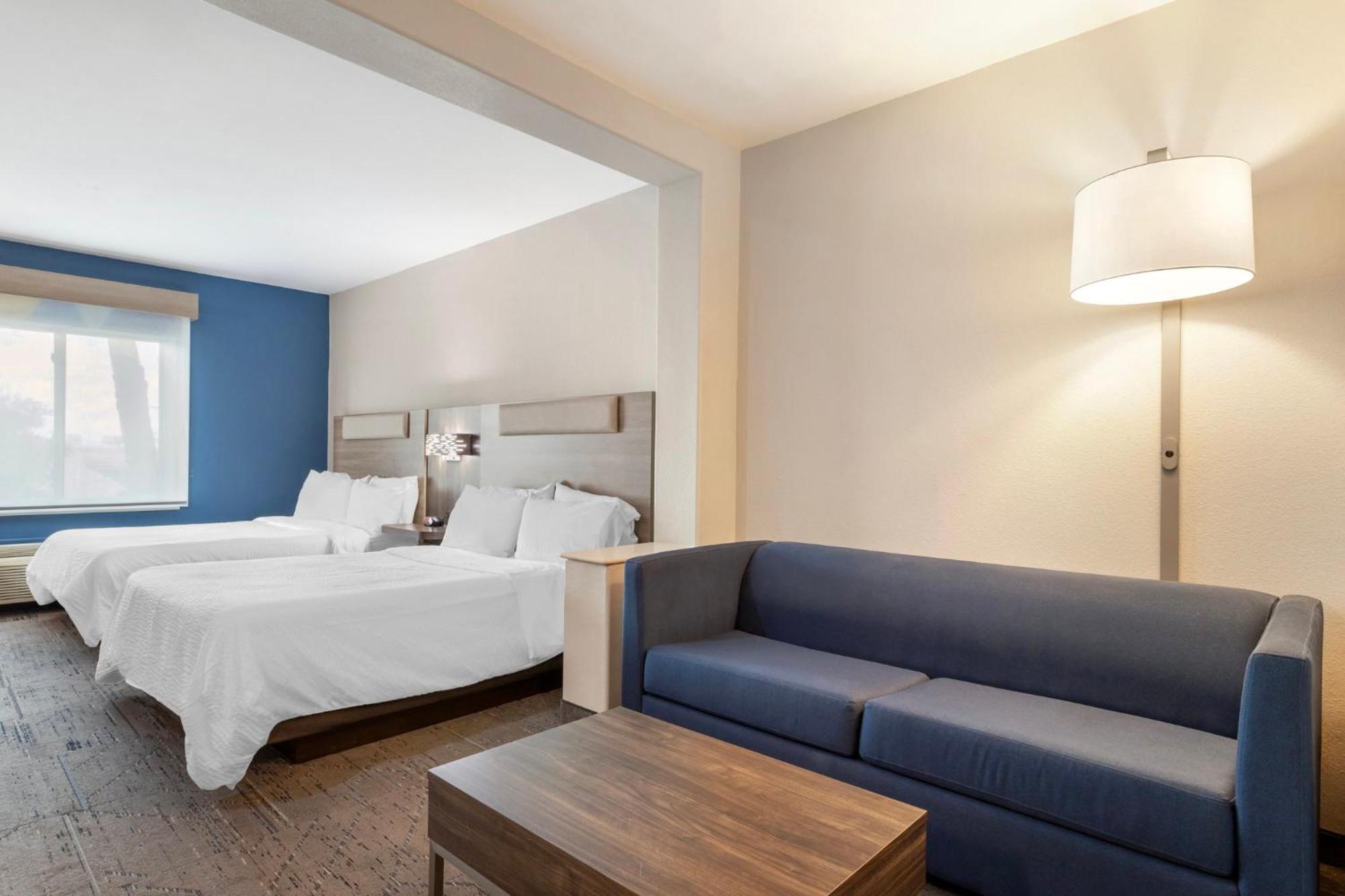 Holiday Inn Express Hotel And Suites Alice By Ihg Buitenkant foto