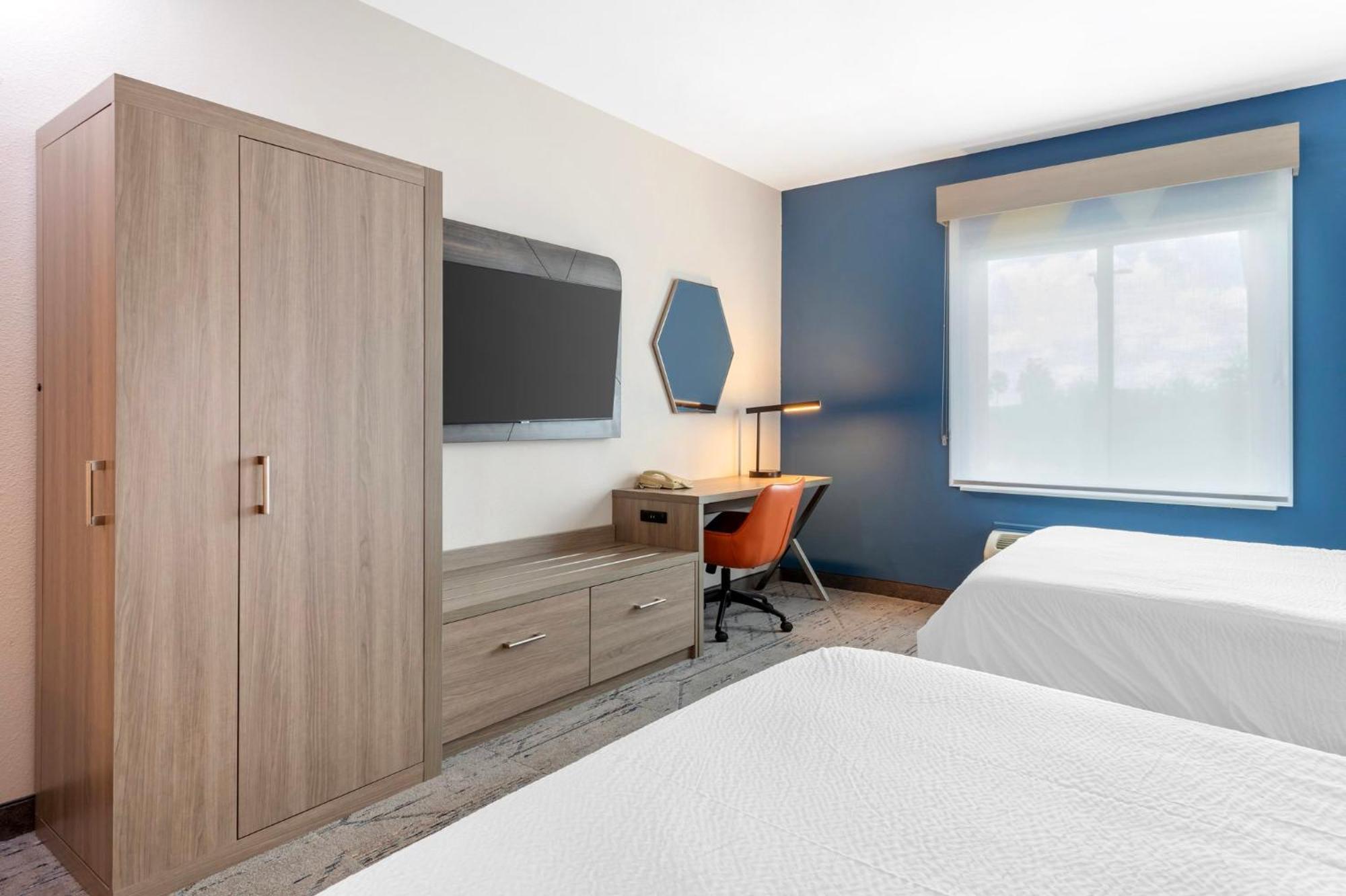 Holiday Inn Express Hotel And Suites Alice By Ihg Buitenkant foto