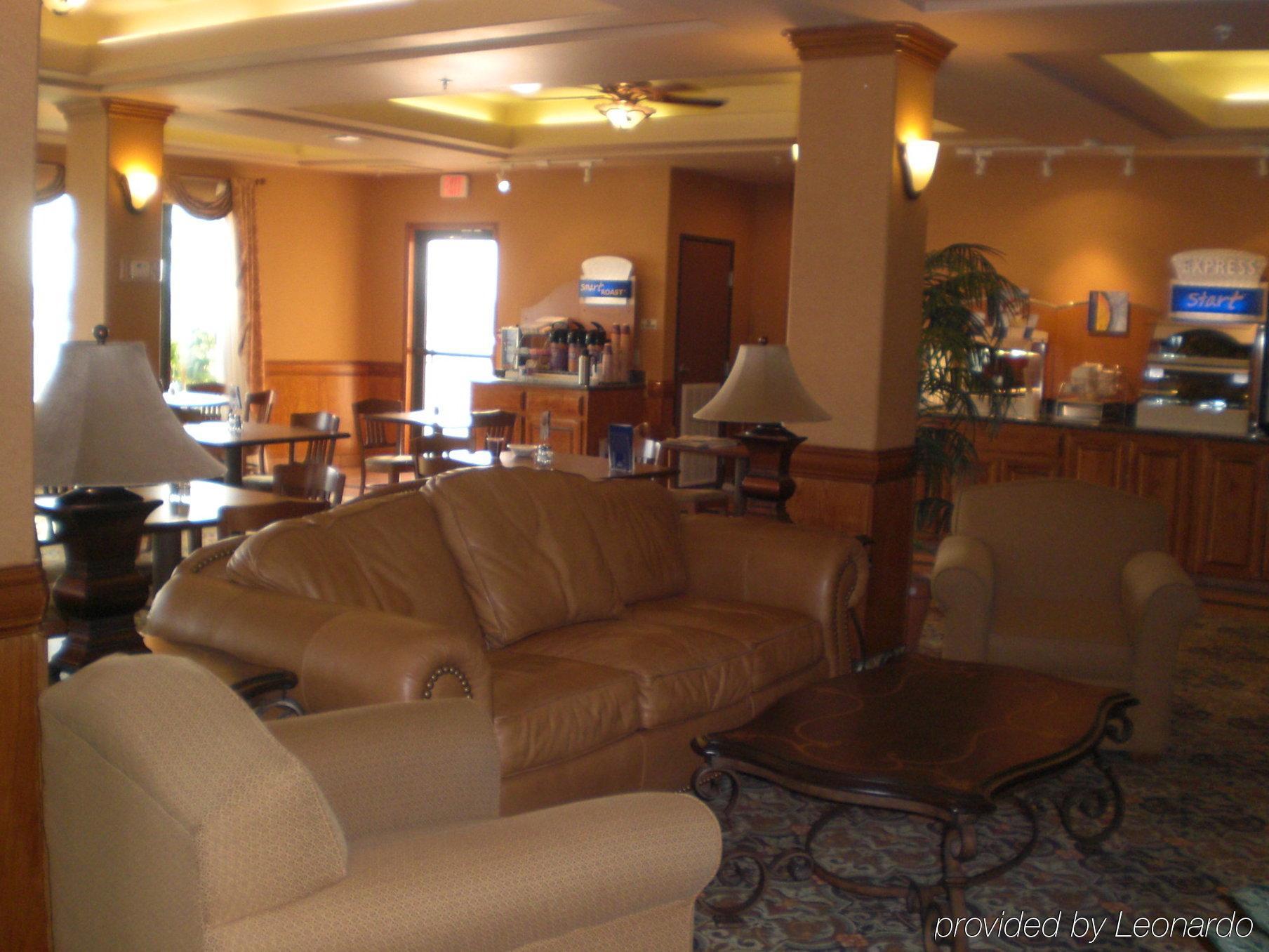 Holiday Inn Express Hotel And Suites Alice By Ihg Interieur foto