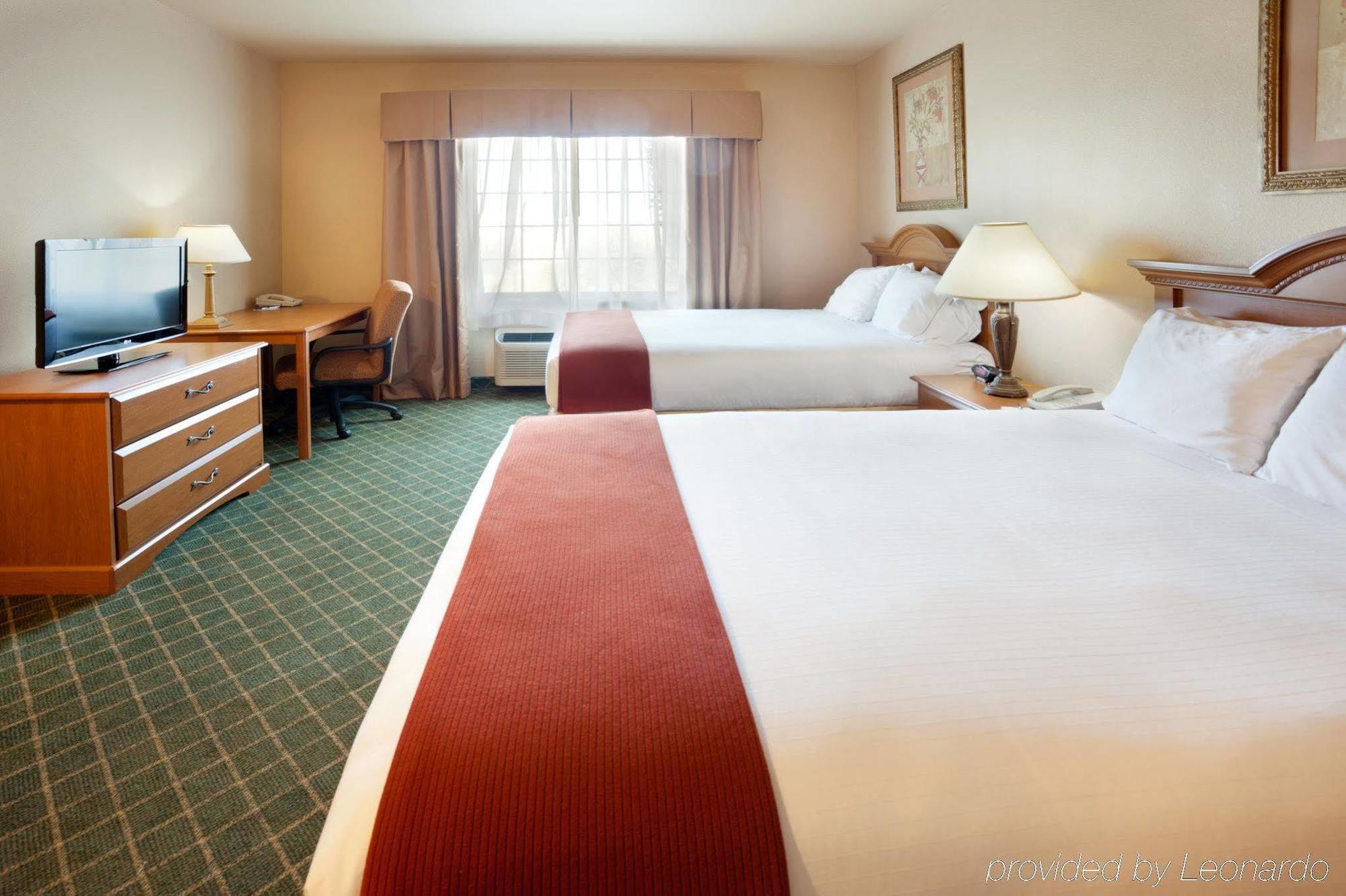 Holiday Inn Express Hotel And Suites Alice By Ihg Kamer foto