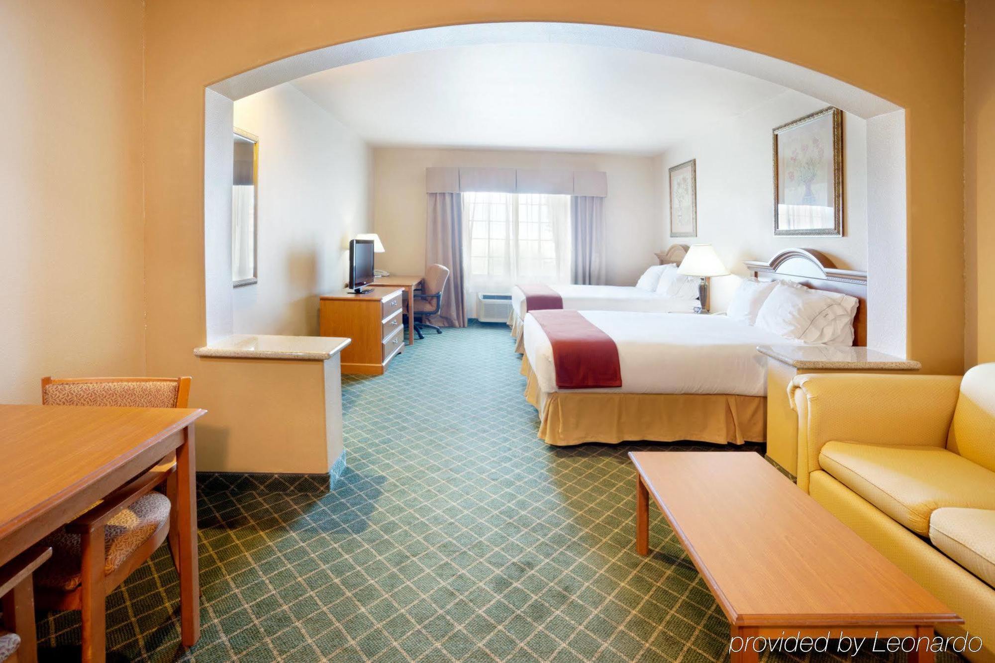 Holiday Inn Express Hotel And Suites Alice By Ihg Kamer foto